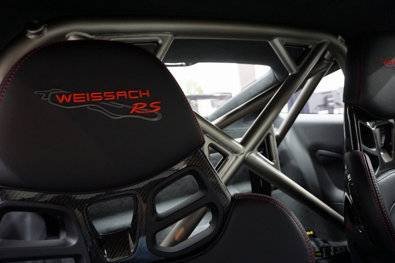 ポルシェ 911(Type991) GT2RS Weissach package  中古車