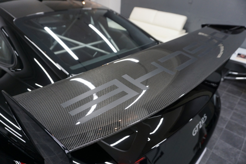 ポルシェ 911(Type991) GT2RS Weissach package  中古車