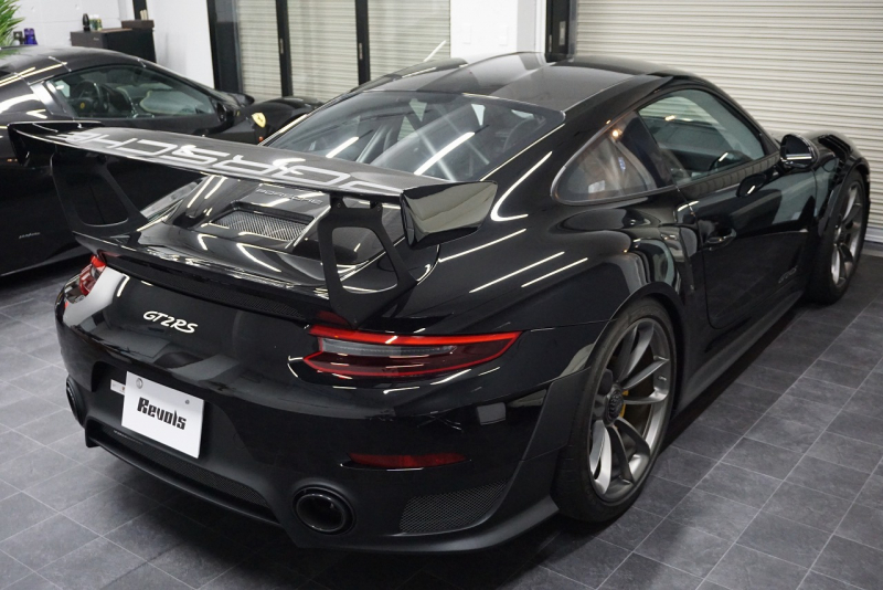 ポルシェ 911(Type991) GT2RS Weissach package  中古車