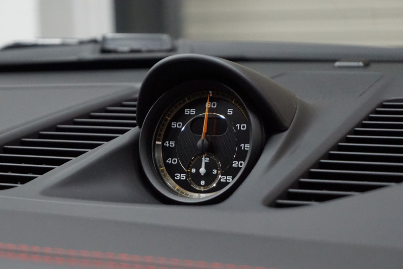 ポルシェ 911(Type991) GT2RS Weissach package  中古車