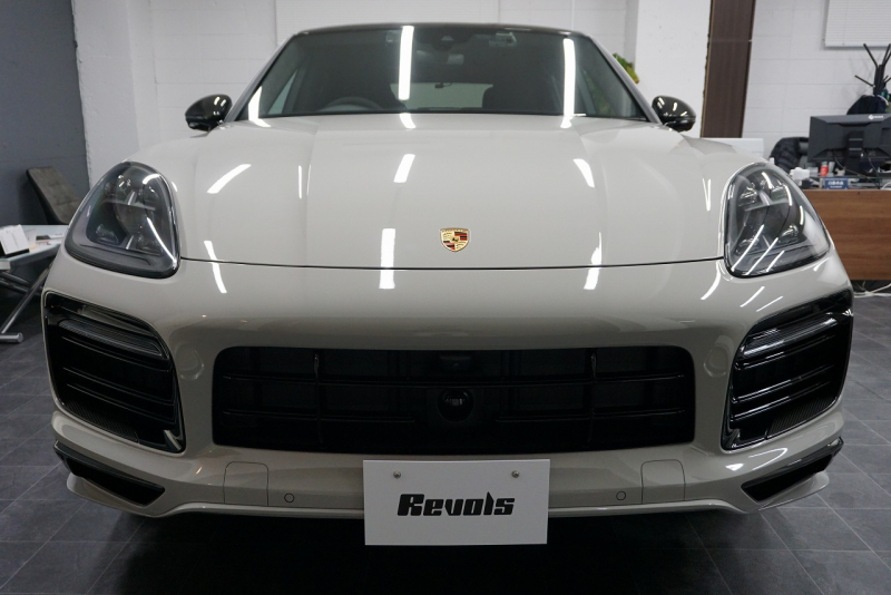 ポルシェ カイエン Cayenne GTS Coupe  Lightweight Sport Package Carbon  中古車