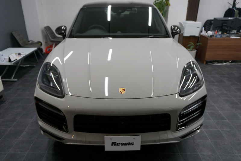 ポルシェ カイエン Cayenne GTS Coupe  Lightweight Sport Package Carbon  中古車