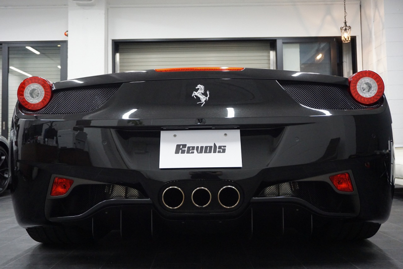 フェラーリ 458スパイダー 2015年最終年式正規ディーラー車 LEDカーボンステア ドライバーズゾーンカーボン  中古車