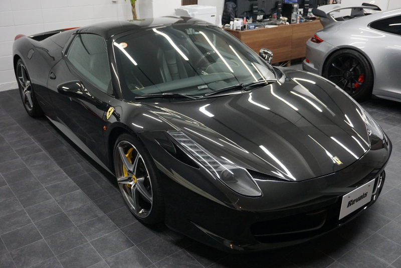 フェラーリ 458スパイダー 2015年最終年式正規ディーラー車 LEDカーボンステア ドライバーズゾーンカーボン  中古車