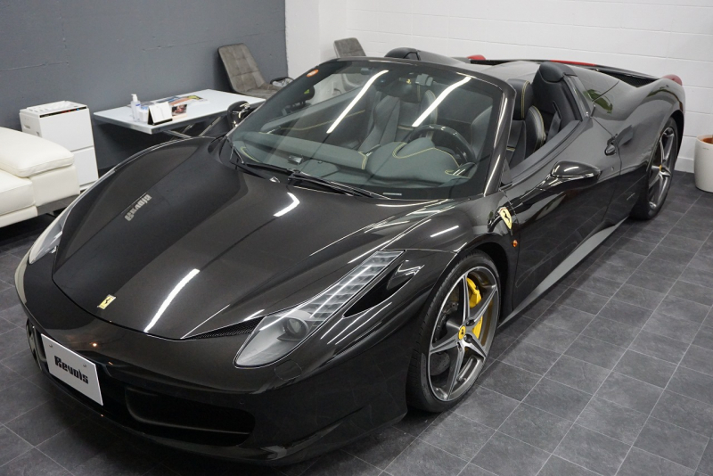 フェラーリ 458スパイダー 2015年最終年式正規ディーラー車 LEDカーボンステア ドライバーズゾーンカーボン  中古車