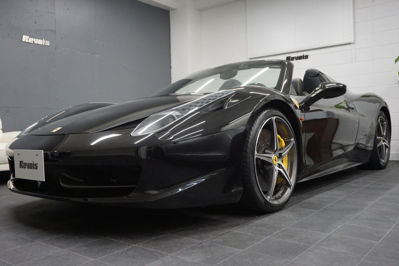 フェラーリ 458スパイダー 2015年最終年式正規ディーラー車 LEDカーボンステア ドライバーズゾーンカーボン  中古車