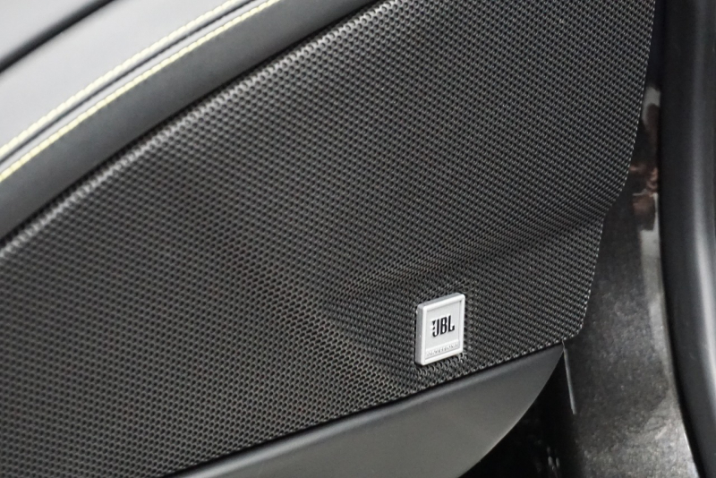 フェラーリ 458スパイダー 2015年最終年式正規ディーラー車 LEDカーボンステア ドライバーズゾーンカーボン  中古車