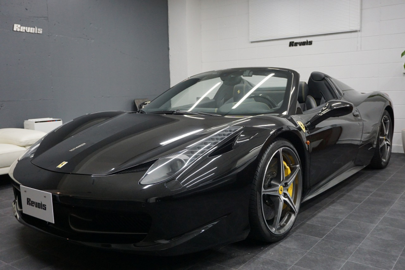 フェラーリ 458スパイダー 2015年最終年式正規ディーラー車 LEDカーボンステア ドライバーズゾーンカーボン  中古車