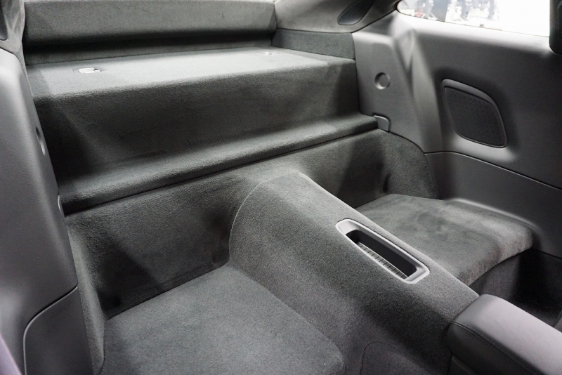 ポルシェ 911(Type991.2) GT3 (991.2)Touring Package スポーツクロノ フロントリフト  中古車