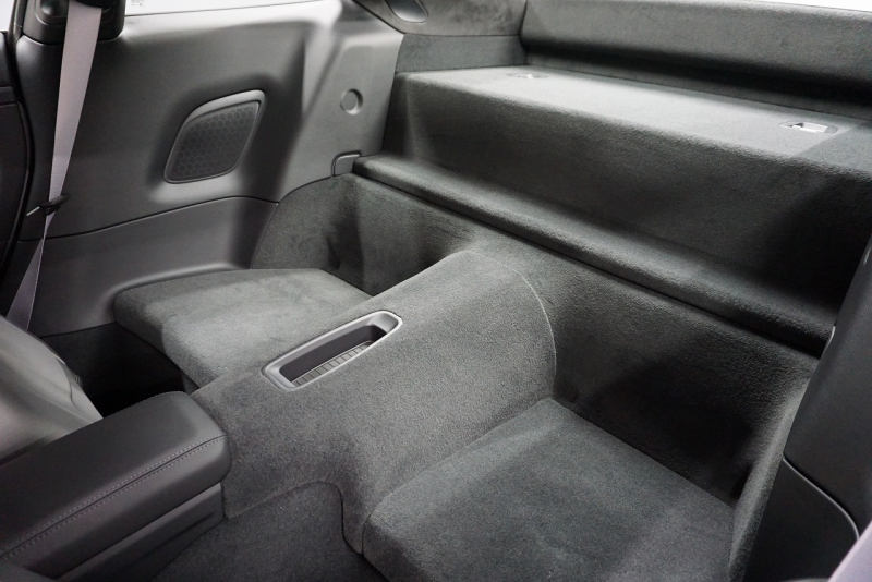 ポルシェ 911(Type991.2) GT3 (991.2)Touring Package スポーツクロノ フロントリフト  中古車