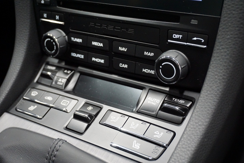 ポルシェ 911(Type991.2) GT3 (991.2)Touring Package スポーツクロノ フロントリフト  中古車