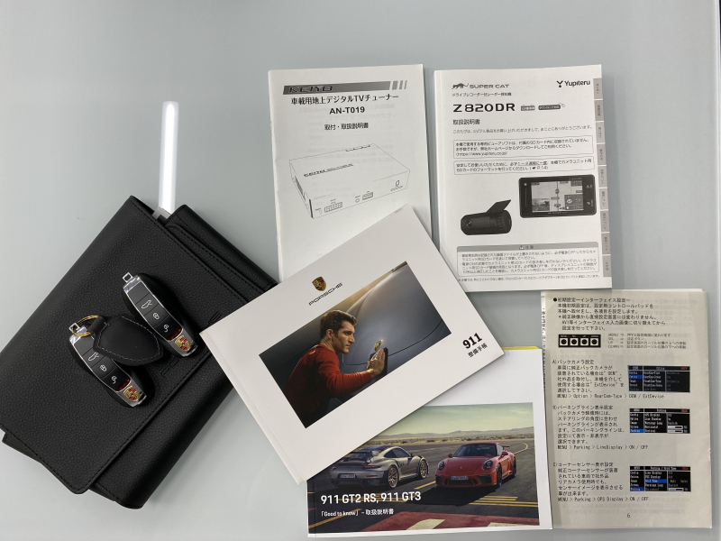 ポルシェ 911(Type991.2) GT3 (991.2)Touring Package スポーツクロノ フロントリフト  中古車