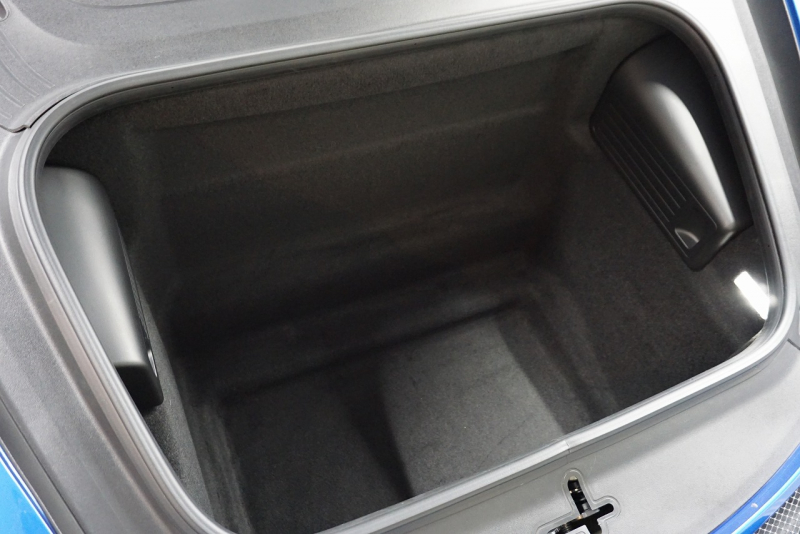 ポルシェ ケイマン GT4 PCCB アダプティブスポーツシート オールレザー＆コントラストステッチ サファイアブルー  中古車