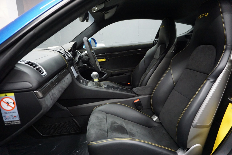 ポルシェ ケイマン GT4 PCCB アダプティブスポーツシート オールレザー＆コントラストステッチ サファイアブルー  中古車