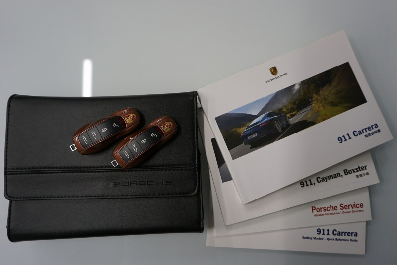 ポルシェ 911(Type991.1) 911Carrera 4S Cabriolet パワーアップキット装着車430PS　OP8,000,000 OVER アンスラサイトブラウン  中古車