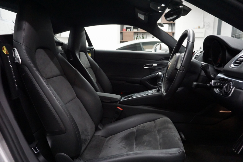 ポルシェ ケイマン Cayman S 6MT スポーツクロノパッケージ オートブリッピング プラチナシルバー  中古車