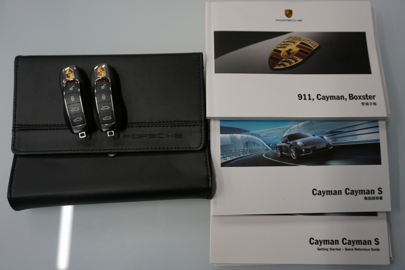 ポルシェ ケイマン Cayman S 6MT スポーツクロノパッケージ オートブリッピング プラチナシルバー  中古車