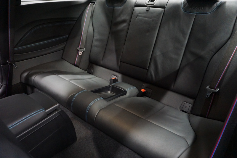 BMW 2シリーズ M2 中古車 中古車