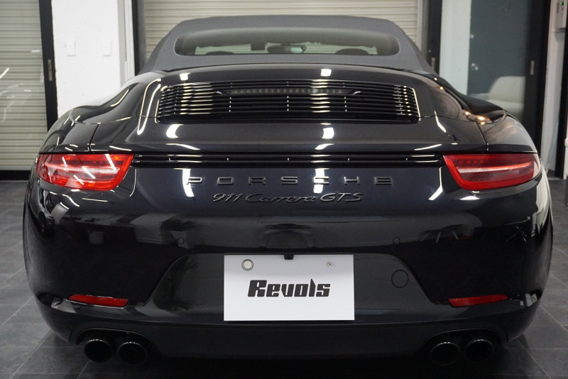 ポルシェ 911(Type991.1) GTS Cabriolet  7MT  オールレザーインテリア 日本仕様変更済 中古車 中古車
