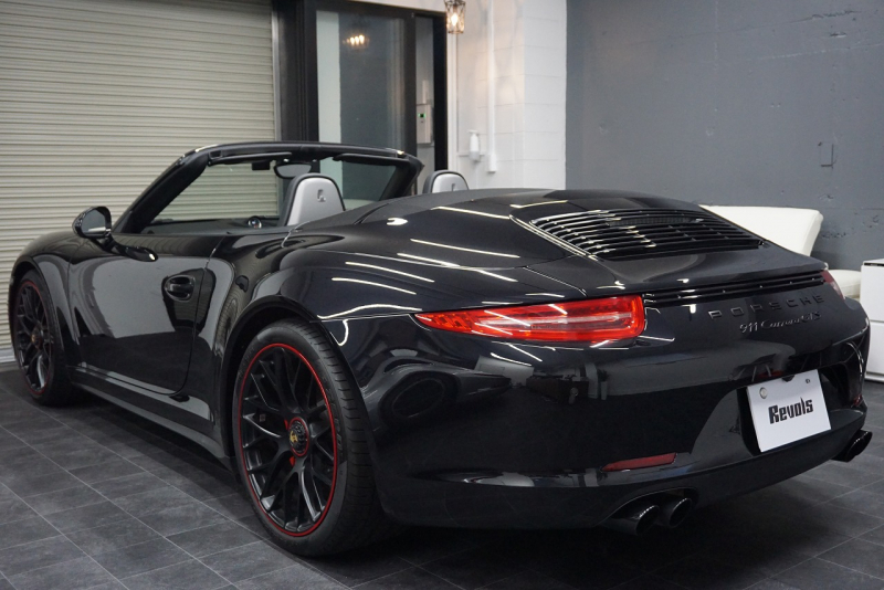 ポルシェ 911(Type991.1) GTS Cabriolet  7MT  オールレザーインテリア 日本仕様変更済 中古車 中古車