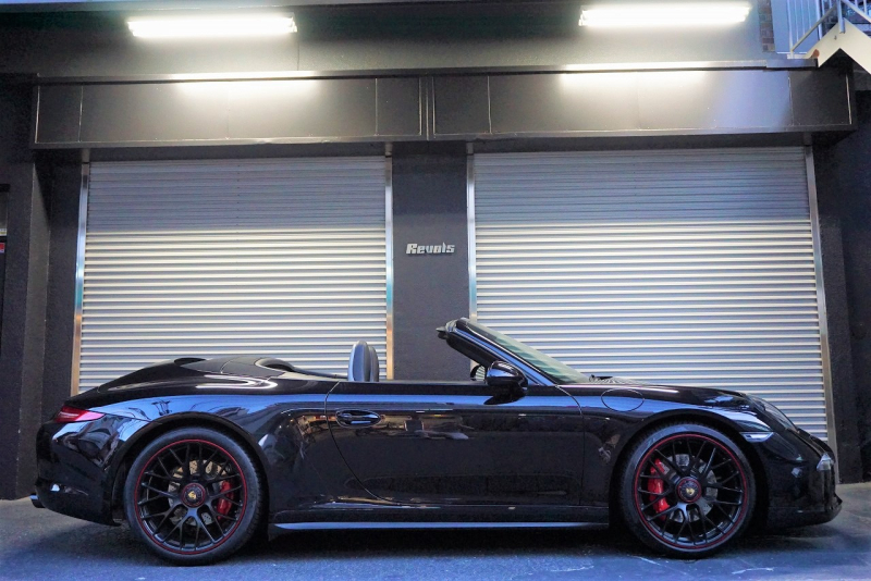 ポルシェ 911(Type991.1) GTS Cabriolet  7MT  オールレザーインテリア 日本仕様変更済 中古車 中古車