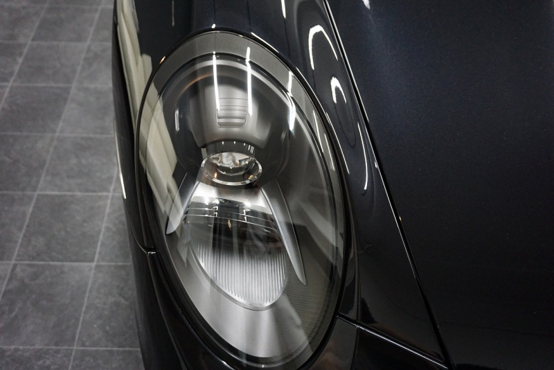 ポルシェ 911(Type991.1) GTS Cabriolet  7MT  オールレザーインテリア 日本仕様変更済 中古車 中古車