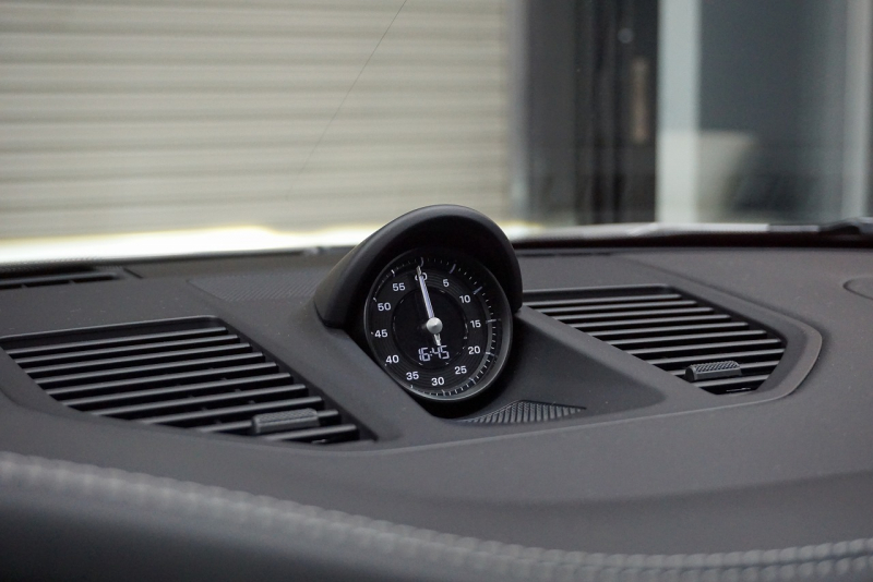 ポルシェ 911(Type992) Carrera  S 正規D車左H PCCB SR スポーツクロノ  スポーツエグゾースト OP6,100,000 OVER  中古車