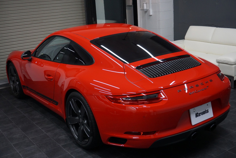 ポルシェ 911(Type991.2) Carrera T 日本未導入モデル7MT ショートシフト スポーツエグゾースト カーボンバケットチェック柄 ガーズレッド  中古車