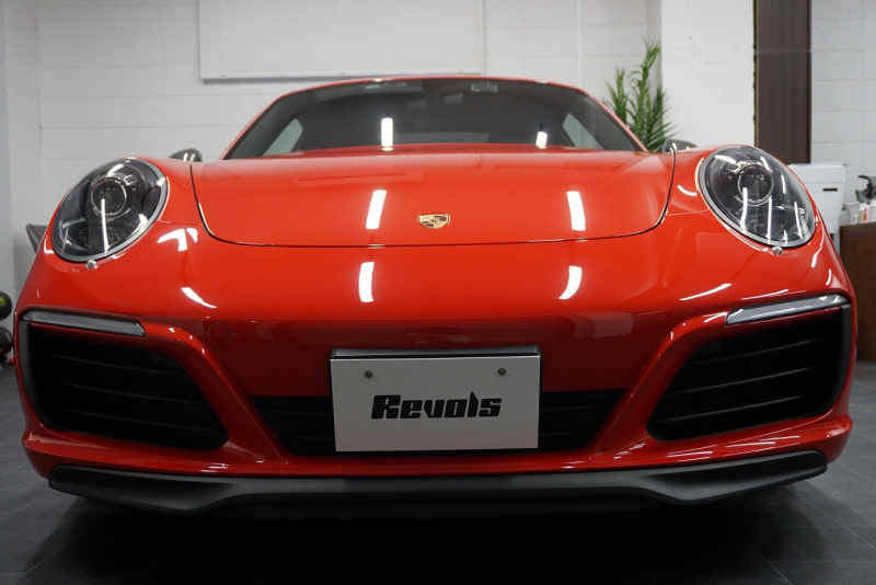 ポルシェ 911(Type991.2) Carrera T 日本未導入モデル7MT ショートシフト スポーツエグゾースト カーボンバケットチェック柄 ガーズレッド  中古車