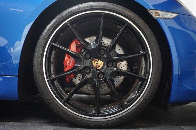 ポルシェ ボクスター Boxster（Type981） GTS 6MT  ホワイトメーターパネル オールレザー サファイアブルー  中古車