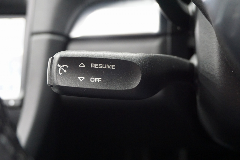 ポルシェ ボクスター Boxster（Type981） GTS 6MT  ホワイトメーターパネル オールレザー サファイアブルー  中古車