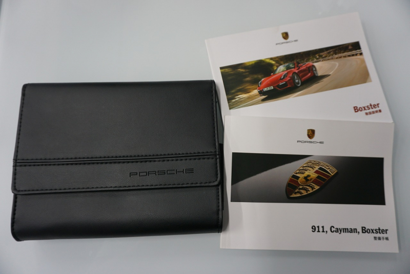 ポルシェ ボクスター Boxster（Type981） GTS 6MT  ホワイトメーターパネル オールレザー サファイアブルー  中古車