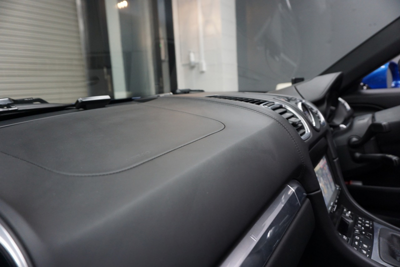 ポルシェ ボクスター Boxster（Type981） GTS 6MT  ホワイトメーターパネル オールレザー サファイアブルー  中古車