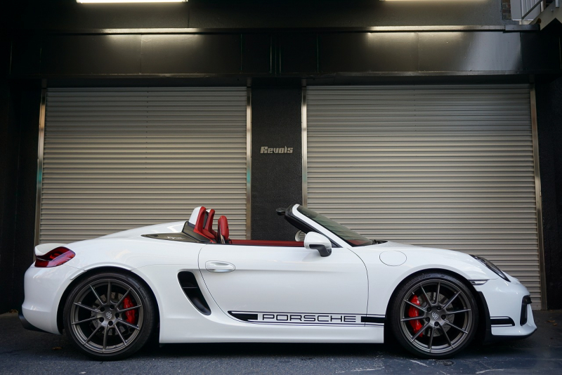 ポルシェ ボクスター Boster（Type981） Spyder  スパイダークラシックインテリア  カーボンフルバケットシート 中古車 中古車