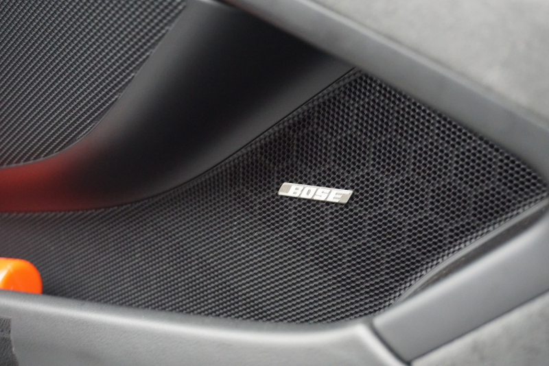 ポルシェ ボクスター Boster（Type981） Spyder  スパイダークラシックインテリア  カーボンフルバケットシート 中古車 中古車