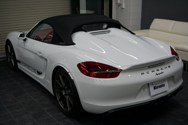 ポルシェ ボクスター Boster（Type981） Spyder  スパイダークラシックインテリア  カーボンフルバケットシート 中古車 中古車