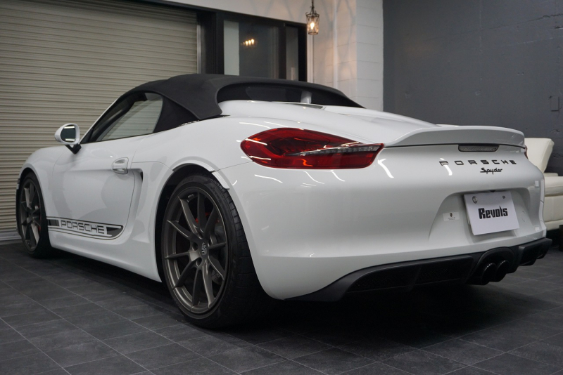 ポルシェ ボクスター Boster（Type981） Spyder  スパイダークラシックインテリア  カーボンフルバケットシート 中古車 中古車