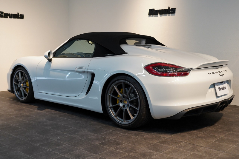 ポルシェ ボクスター Spyder PCCB アダプティブスポーツシート  オールレザー×イエローステッチ キャララホワイトメタリック  中古車