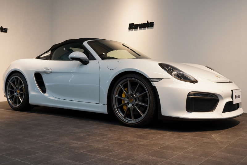 ポルシェ ボクスター Spyder PCCB アダプティブスポーツシート  オールレザー×イエローステッチ キャララホワイトメタリック  中古車