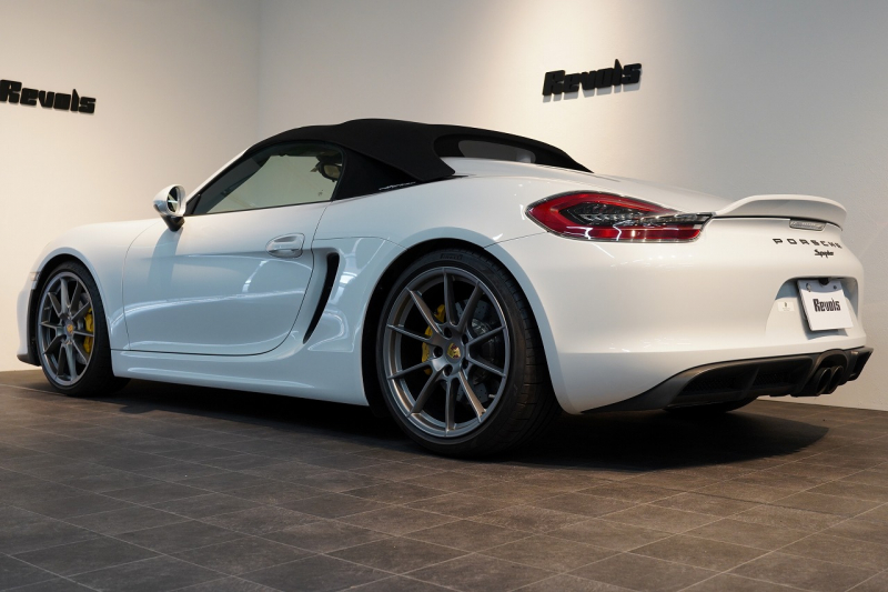 ポルシェ ボクスター Spyder PCCB アダプティブスポーツシート  オールレザー×イエローステッチ キャララホワイトメタリック  中古車