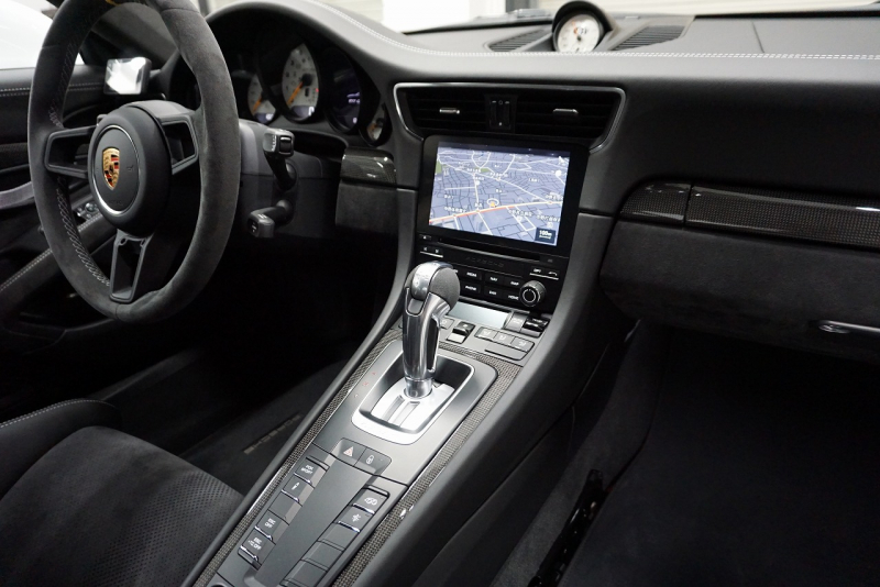 ポルシェ 911(Type991.2) GT3RS  中古車