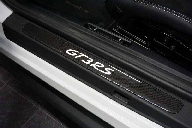 ポルシェ 911(Type991.2) GT3RS  中古車