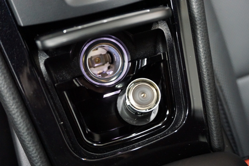 ポルシェ 911(Type991.1) Carrera GTS LEDヘッドライト ベンチレーション レッドメーターパネル ジェットブラックメタリック  中古車