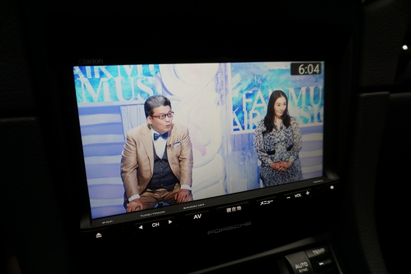 ポルシェ 911(Type991.1) Carrera GTS LEDヘッドライト ベンチレーション レッドメーターパネル ジェットブラックメタリック  中古車