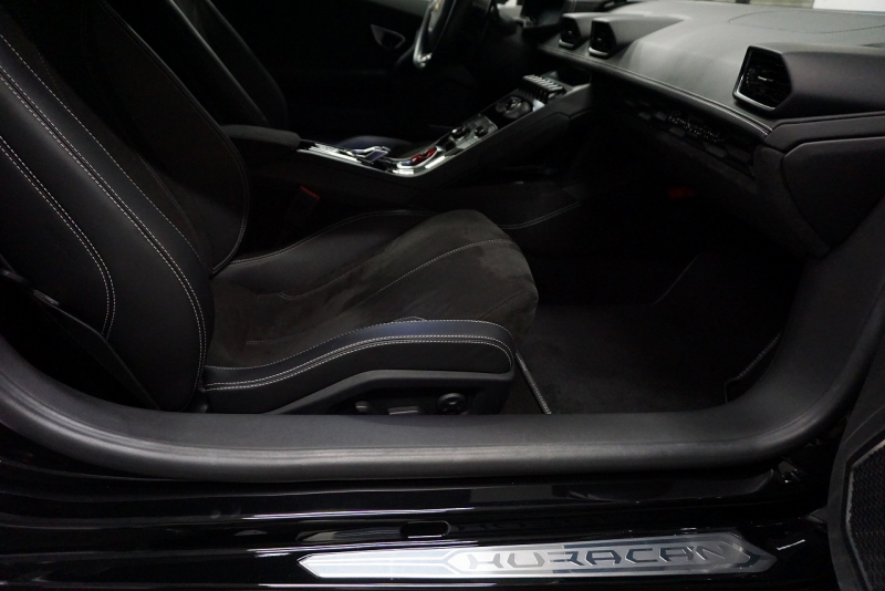 ランボルギーニ ウラカン Huracan LP610-4  ブランディングパッケージ スポーツエグゾースト リフティング LDS  中古車