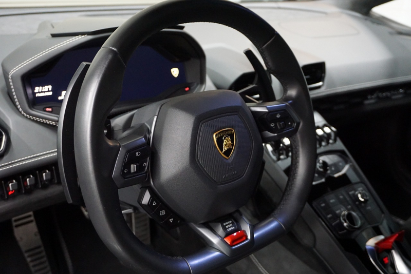 ランボルギーニ ウラカン Huracan LP610-4  ブランディングパッケージ スポーツエグゾースト リフティング LDS  中古車