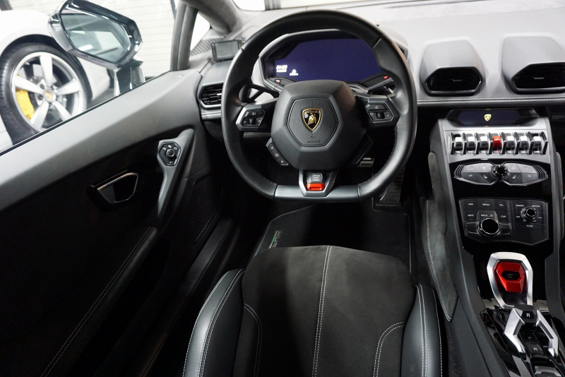 ランボルギーニ ウラカン Huracan LP610-4  ブランディングパッケージ スポーツエグゾースト リフティング LDS  中古車