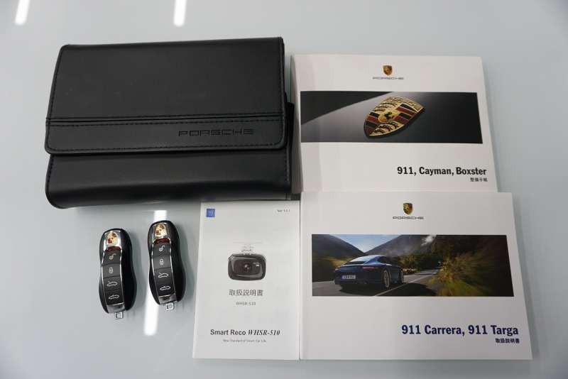 ポルシェ 911(Type991.1) Carrera Cabriolet スポーツエグゾースト オールレザーインテリア スポーツデザイン20ホイール マホガニーメタリック  中古車