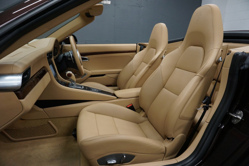 ポルシェ 911(Type991.1) Carrera Cabriolet スポーツエグゾースト オールレザーインテリア スポーツデザイン20ホイール マホガニーメタリック  中古車