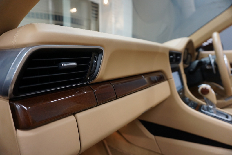 ポルシェ 911(Type991.1) Carrera Cabriolet スポーツエグゾースト オールレザーインテリア スポーツデザイン20ホイール マホガニーメタリック  中古車